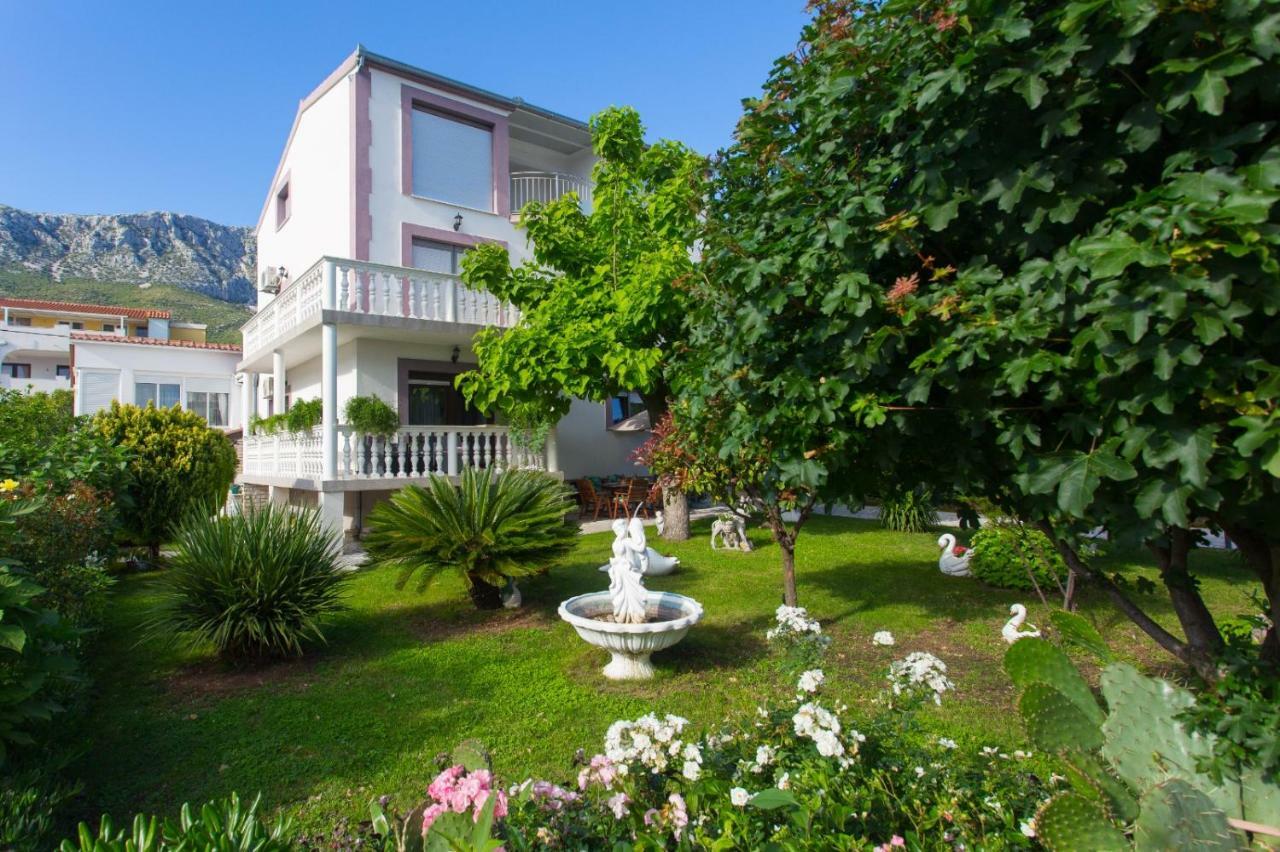 Apartmani Luis Kaštela Buitenkant foto